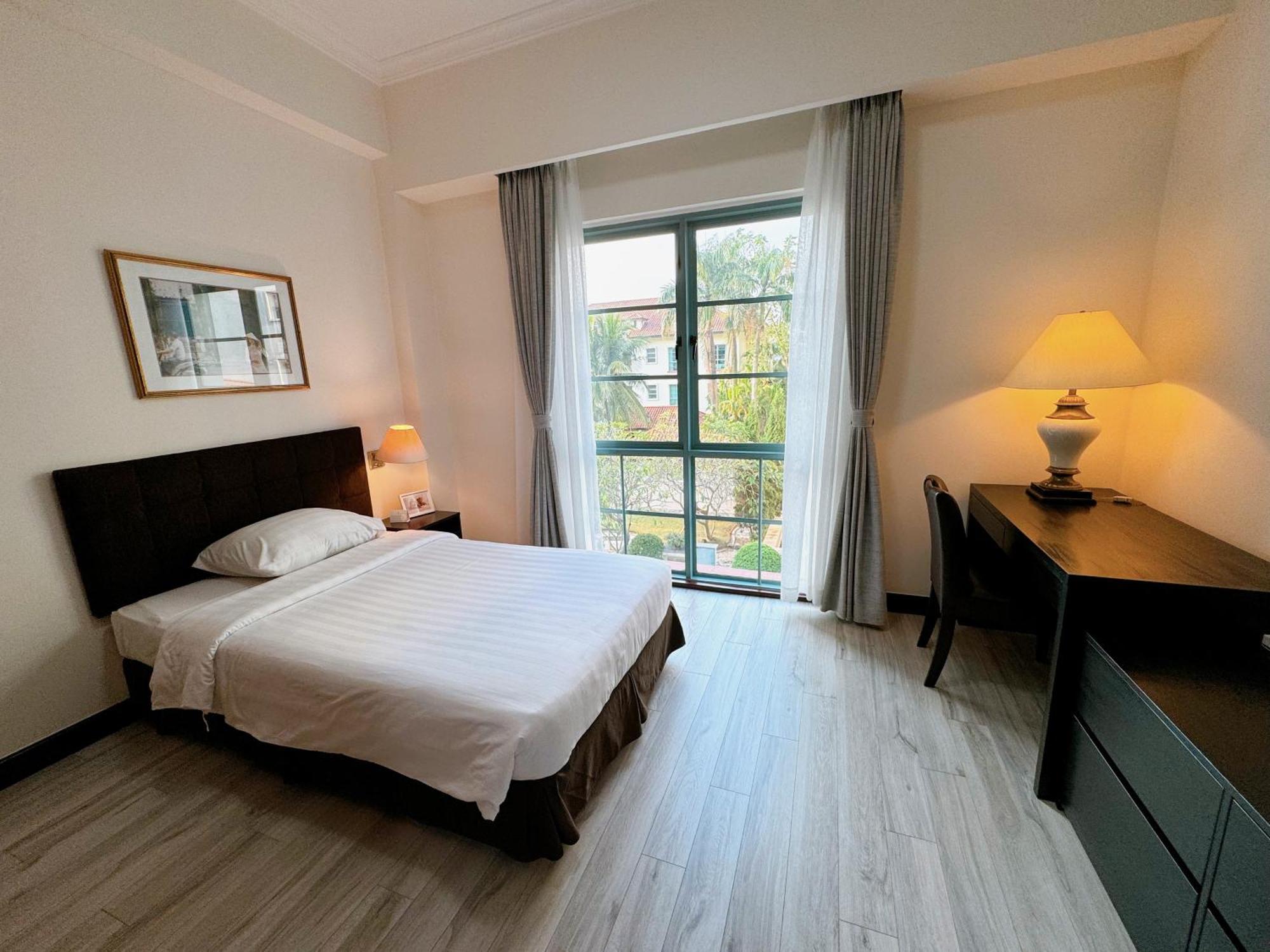Diamond Westlake Suites Hanoi Luaran gambar